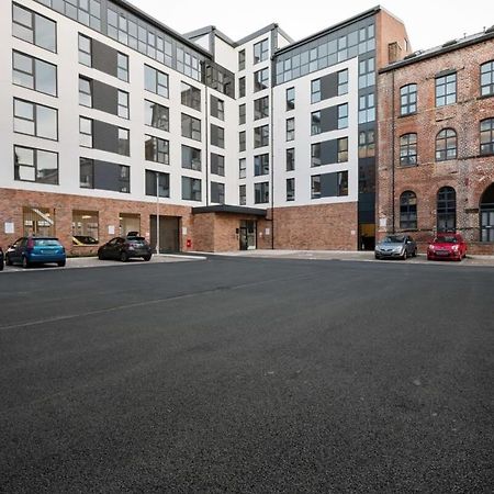 Lovely Riverside 2 Bed Apartment Leeds  Exterior photo